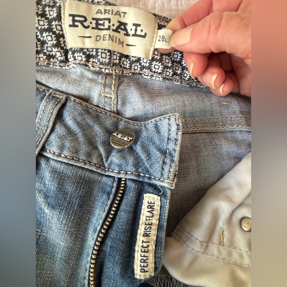 Ariat Perfect Rise Flare Jeans - Picture 2 of 3